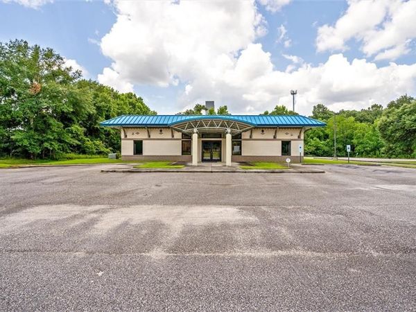 500 Broadcast Drive, Mobile, AL 36606