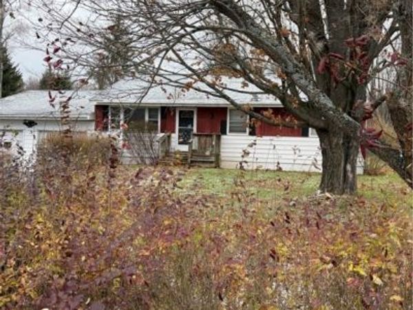 33 Reed Street, Sinclairville, NY 14782