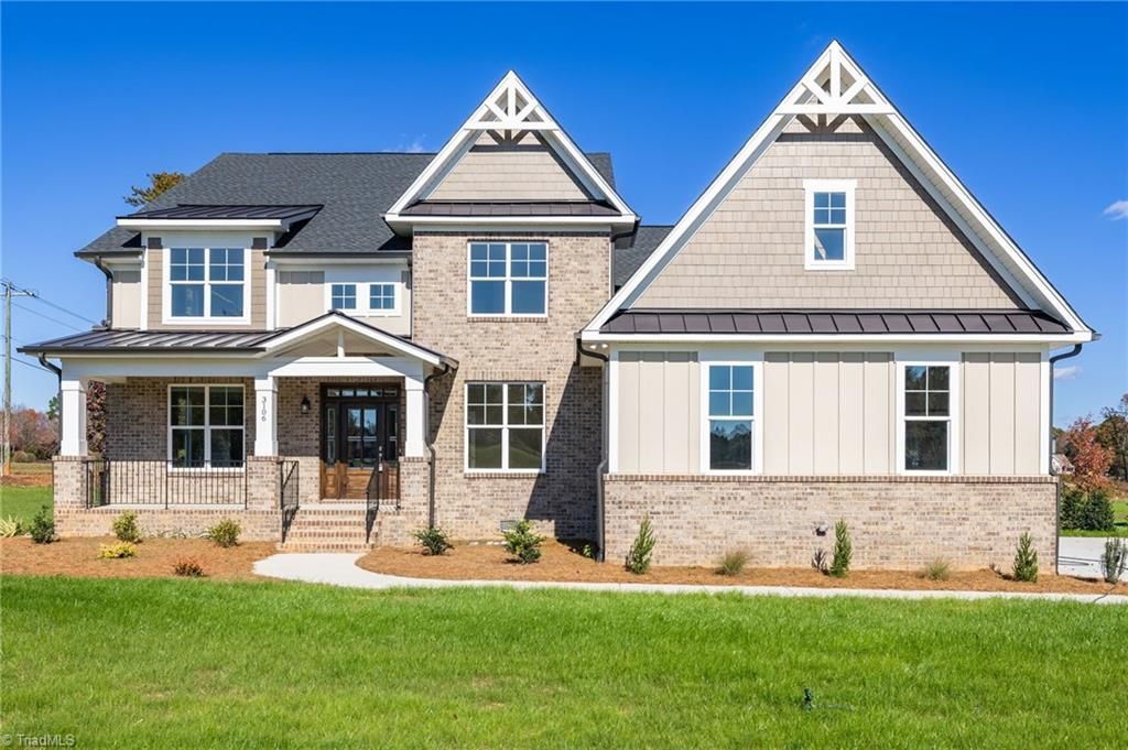 8204 Pyramid Drive, Summerfield, NC 27358 Main Photo