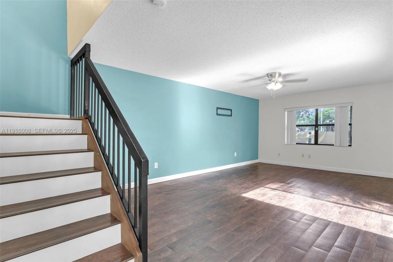 14289 SW 94th Cir Ln, Unit 101, Miami, FL 33186 Photo