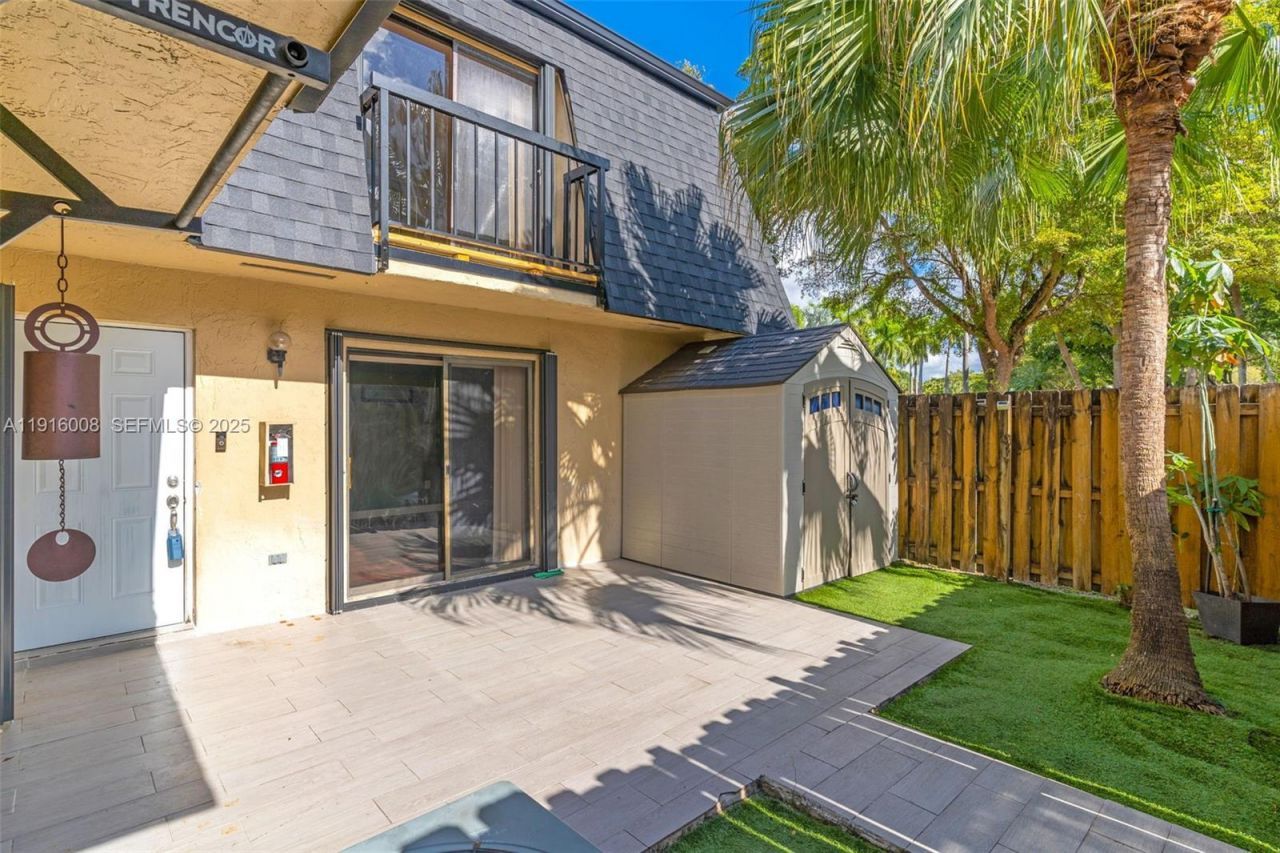 14289 SW 94th Cir Ln, Unit 101, Miami, FL 33186 Photo