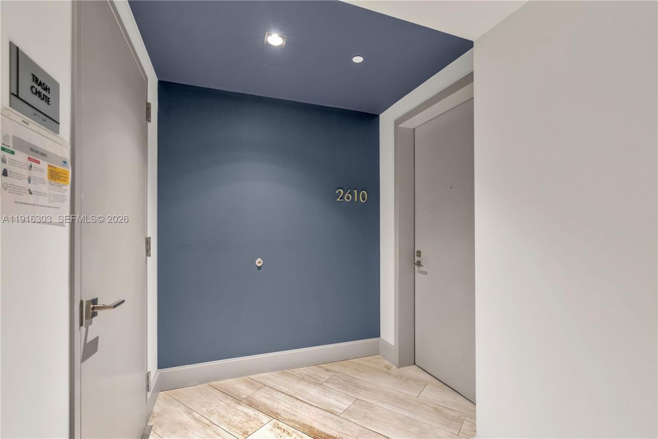 55 SW 9th St, Unit 2610, Miami, FL 33130 Photo