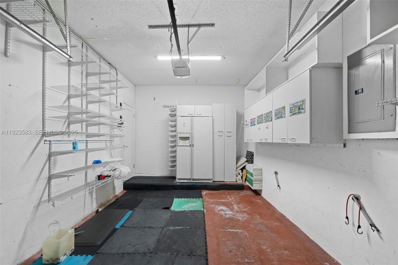 1240 Weeping Willow Way, Unit 1240, Hollywood, FL 33019 Photo