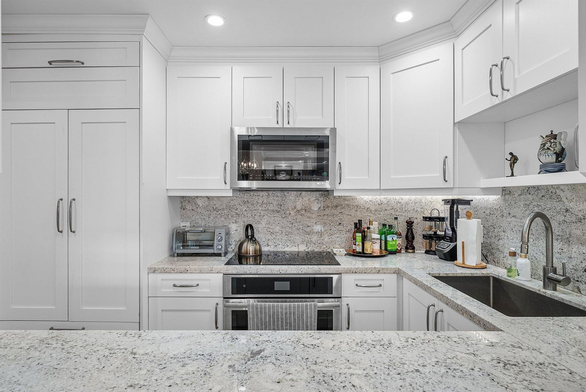 725 Palm Trail, Unit 10, Delray Beach, FL 33483 Photo