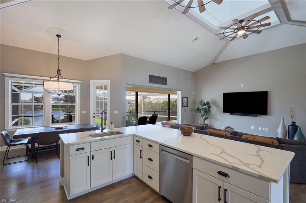 6090 Tidewater Island Cir, Fort Myers, FL 33908 Photo