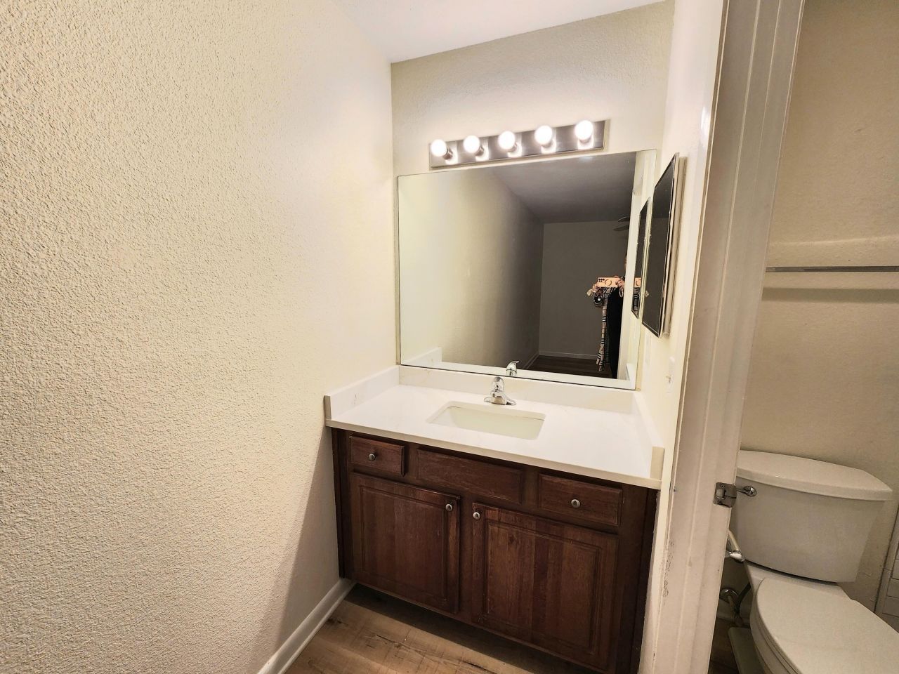 1481 Center Street Ext Photo 12