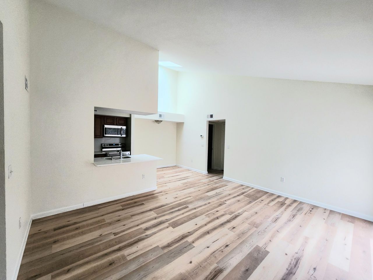 1481 Center Street Ext Photo 4