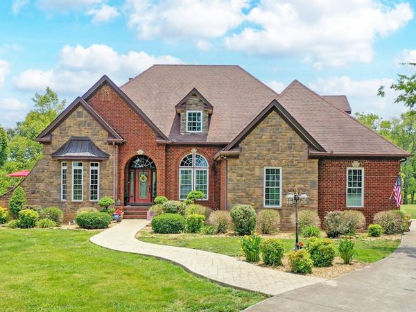 410 Jennings Ln NW, Shelbyville, TN 37160