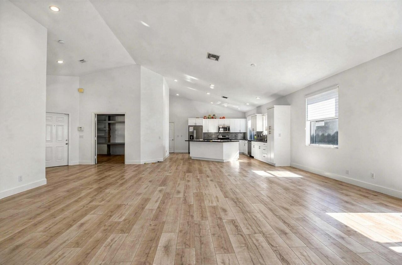 11921 Fountainside Circle, Boynton Beach, FL 33437 Photo