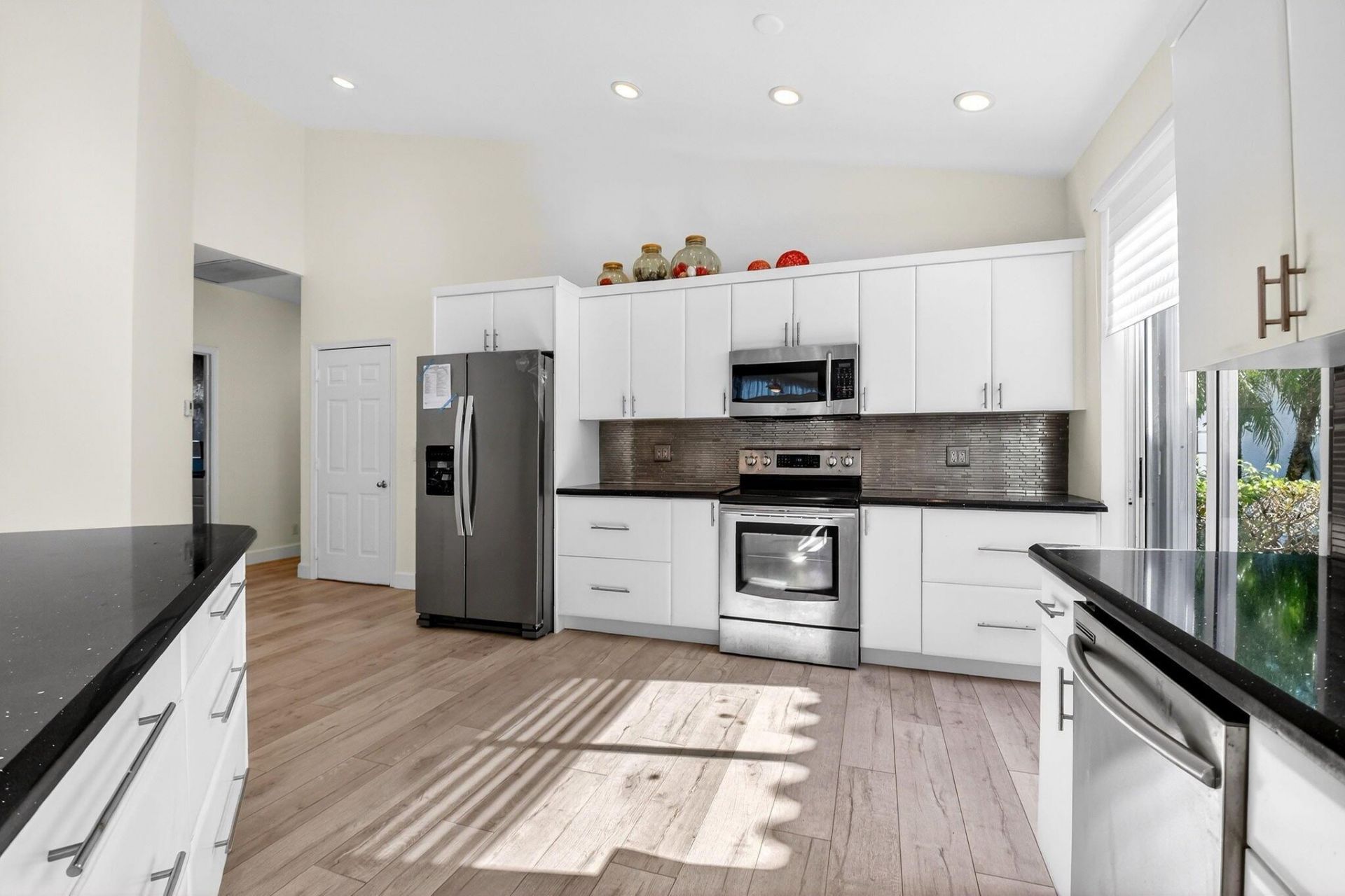 11921 Fountainside Circle, Boynton Beach, FL 33437 Photo