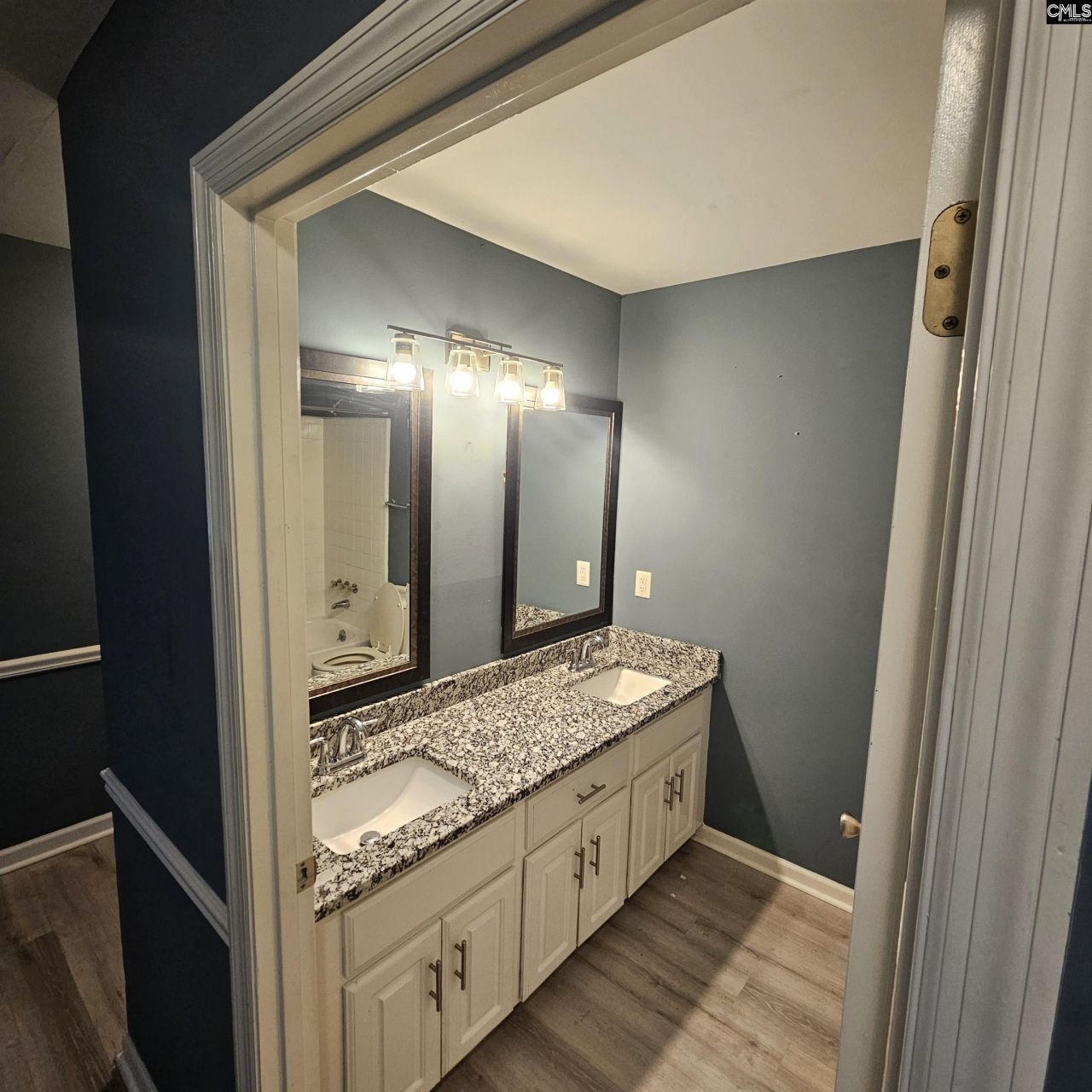 133 Tam O Shanter Drive Photo 44