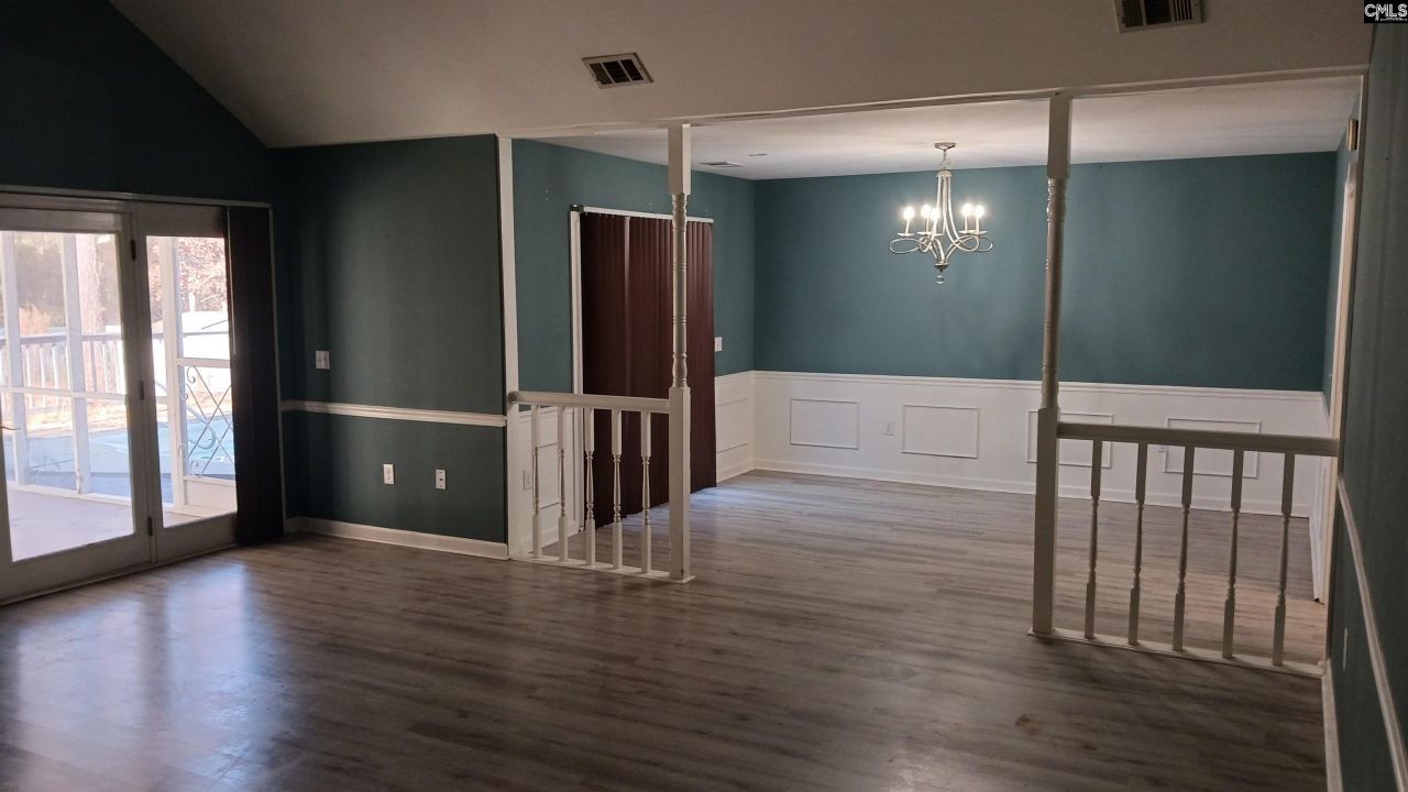 133 Tam O Shanter Drive Photo 9