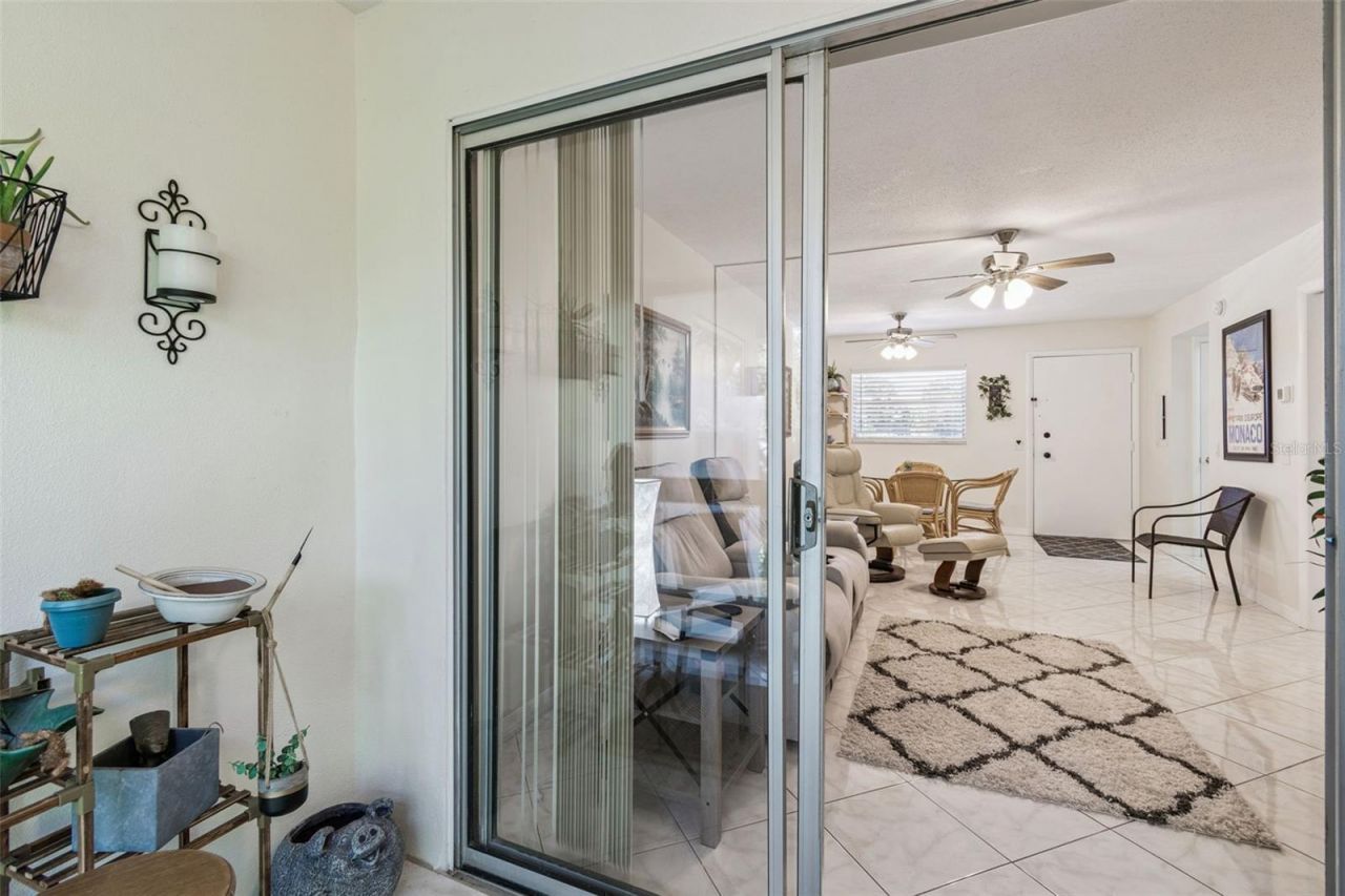 2750 E Bay Drive, Unit 12B, Largo, FL 33771 Photo