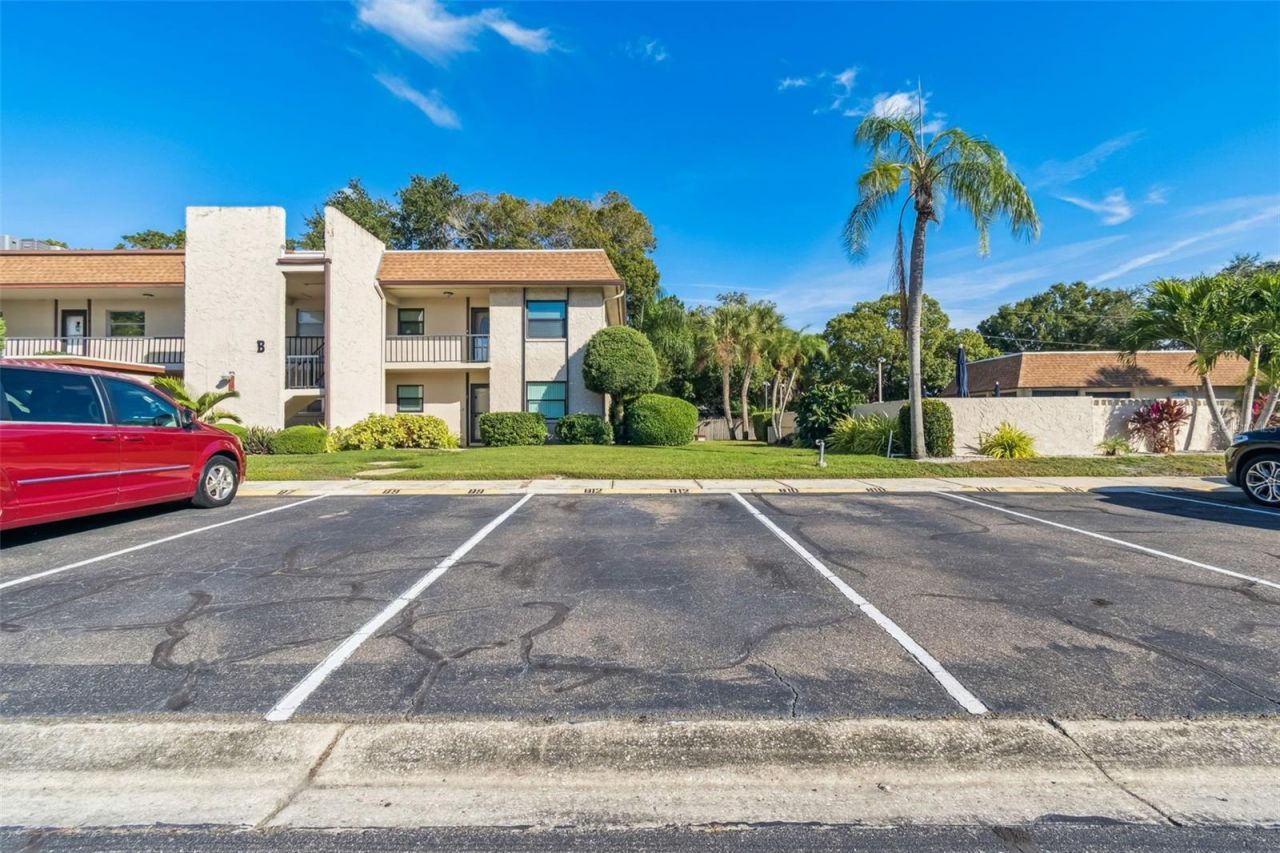 2750 E Bay Drive, Unit 12B, Largo, FL 33771 Photo
