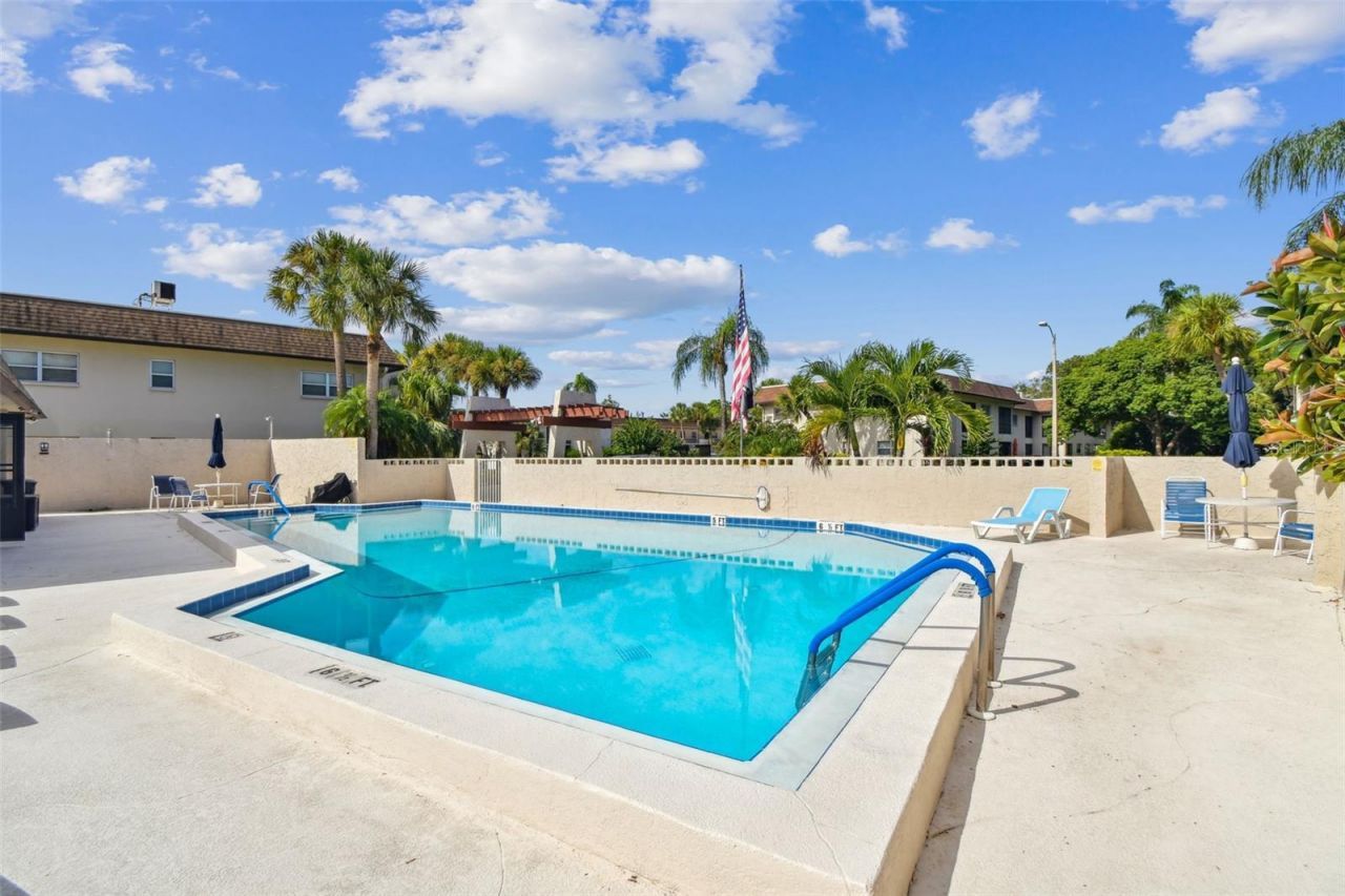 2750 E Bay Drive, Unit 12B, Largo, FL 33771 Photo