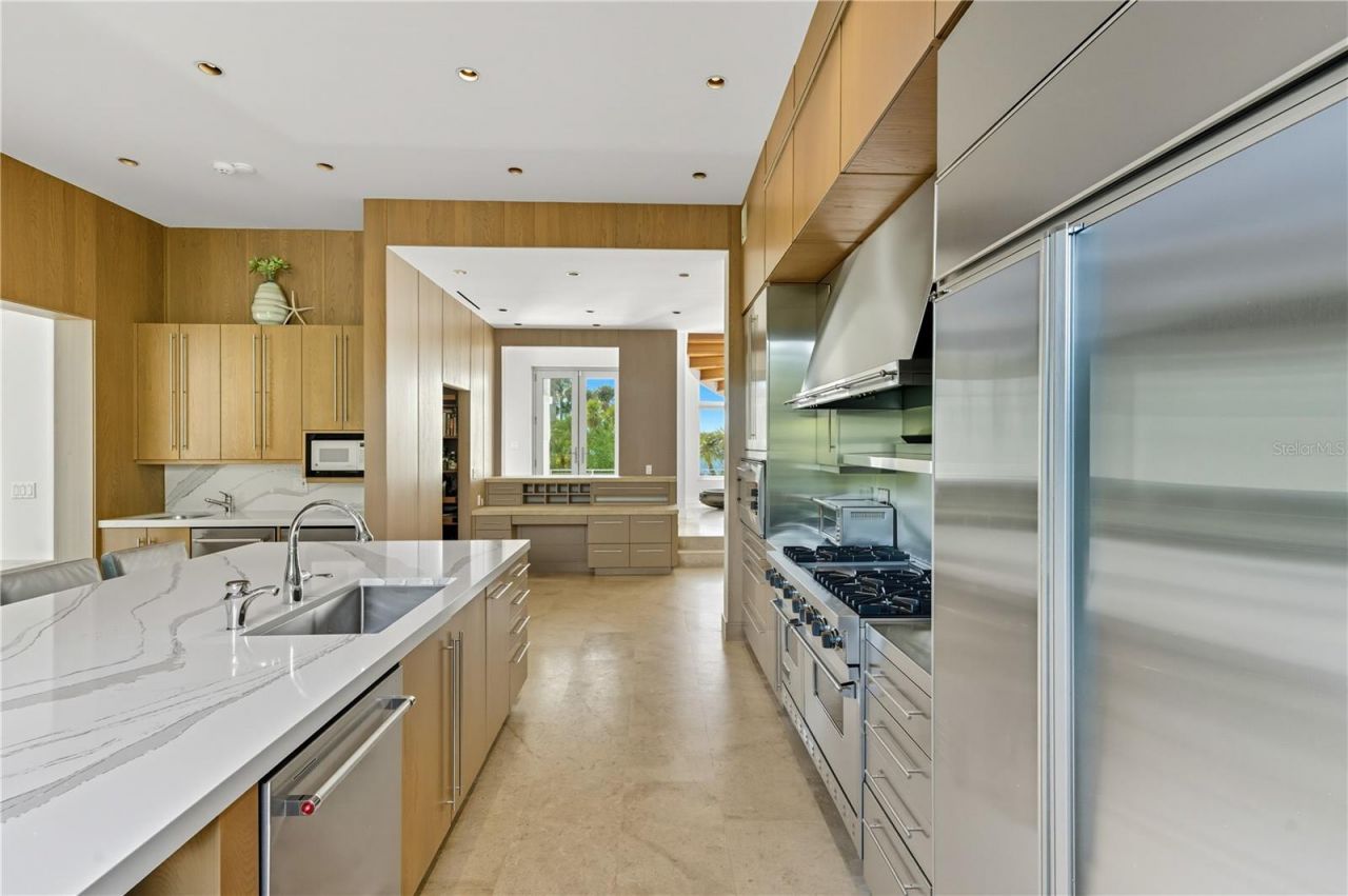 3315 Bay Shore Road, Sarasota, FL 34234 Photo