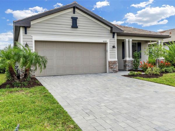 5239 CORAL REEF WAY, BRADENTON, FL 34211