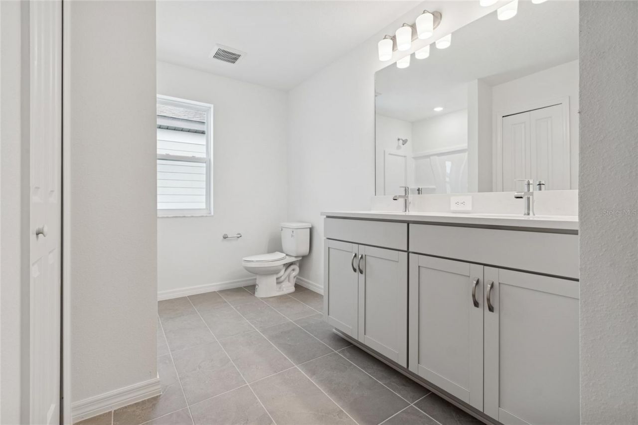 9102 Optimist Way, Palmetto, FL 34221 Photo