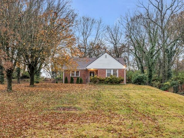 719 Woodmere Dr , Nashville, TN 37217