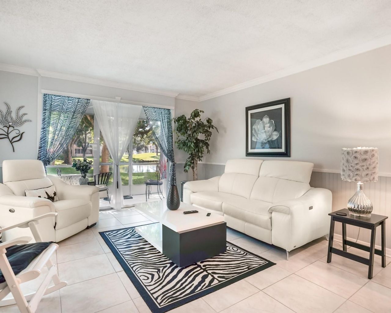 9281 Sunrise Lakes Boulevard, Unit 101, Sunrise, FL 33322 Photo