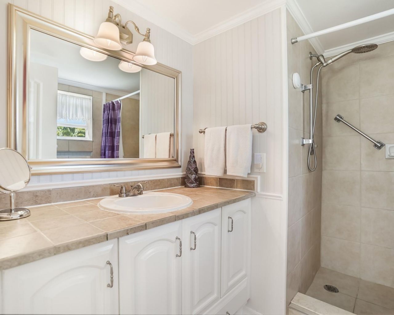 9281 Sunrise Lakes Boulevard, Unit 101, Sunrise, FL 33322 Photo