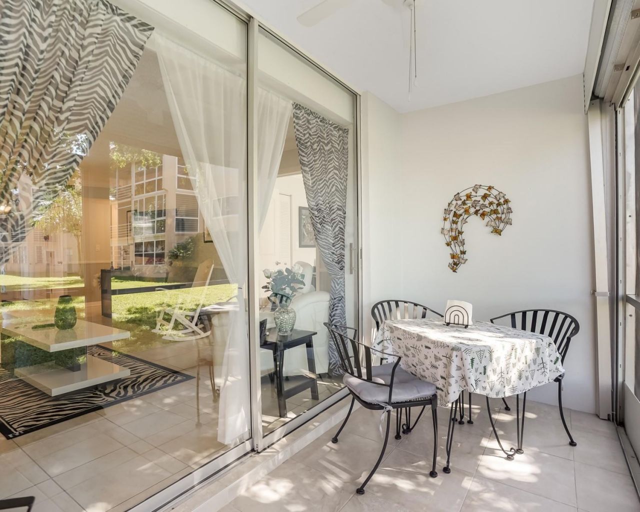 9281 Sunrise Lakes Boulevard, Unit 101, Sunrise, FL 33322 Photo