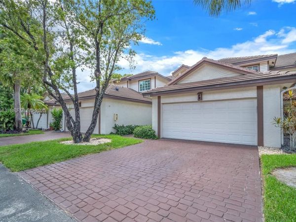 11664 NW 19th Dr, Unit 11664, Coral Springs, FL 33071