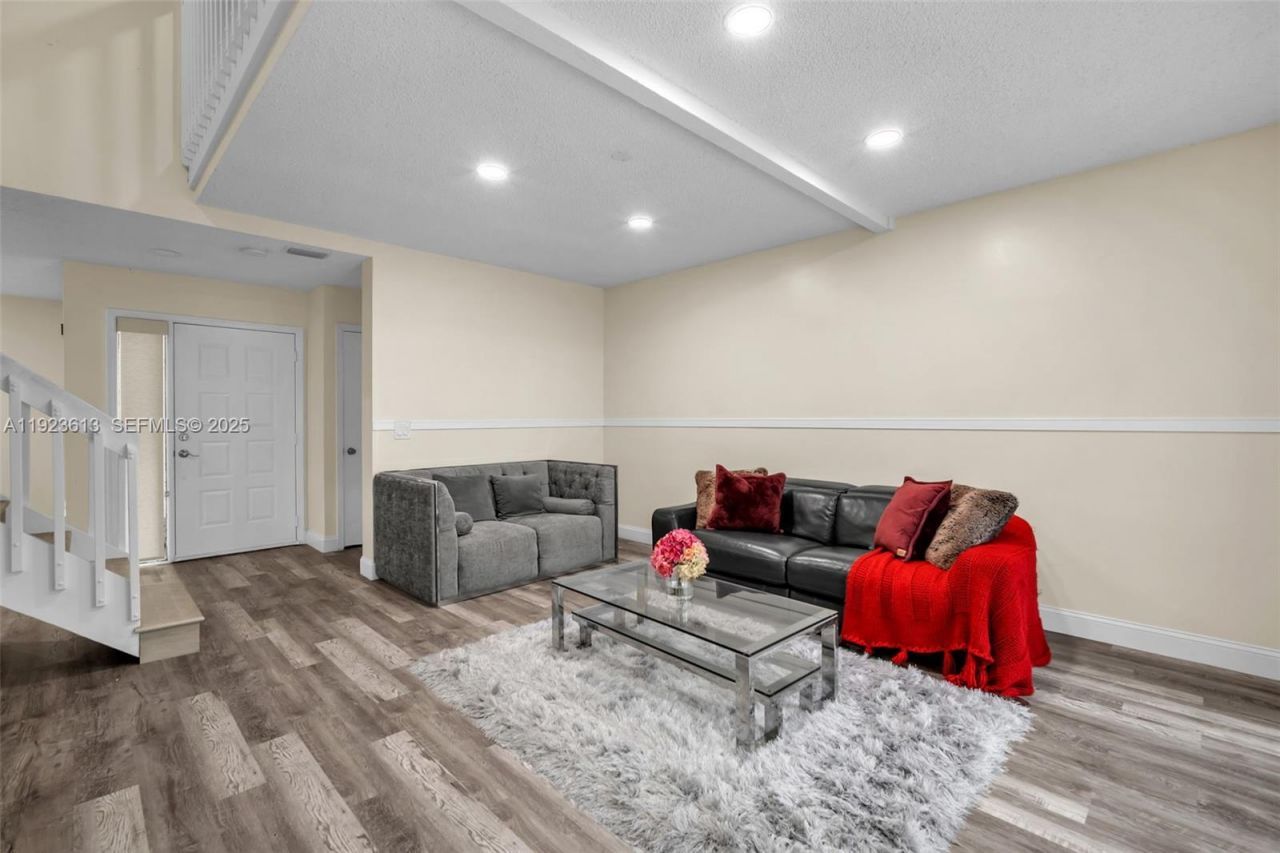 11664 NW 19th Dr, Unit 11664, Coral Springs, FL 33071 Photo