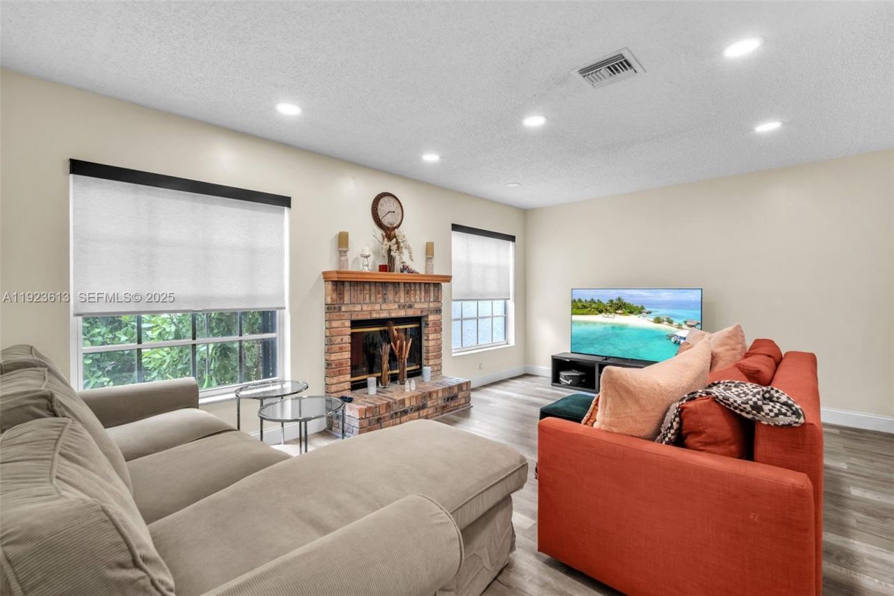 11664 NW 19th Dr, Unit 11664, Coral Springs, FL 33071 Photo