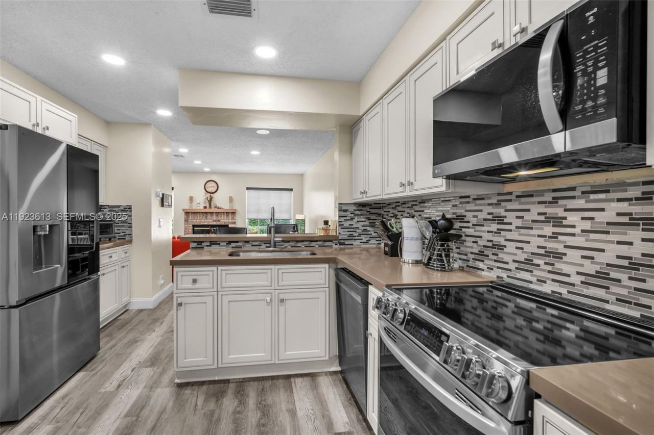 11664 NW 19th Dr, Unit 11664, Coral Springs, FL 33071 Photo