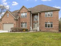 1203 N Burning Bush Lane, Mount Prospect, IL 60056 primary photo