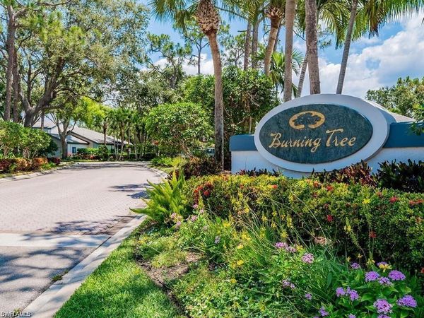 27115 Kindlewood LN, BONITA SPRINGS, FL 34134