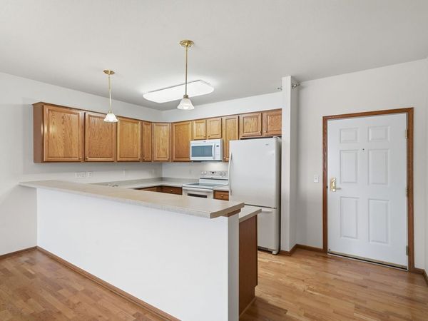 8200 W 33rd Street, Unit 310, Saint Louis Park, MN 55426