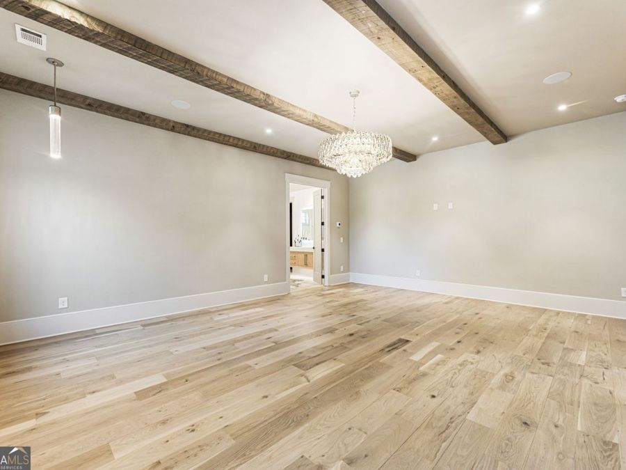 Property Image 102