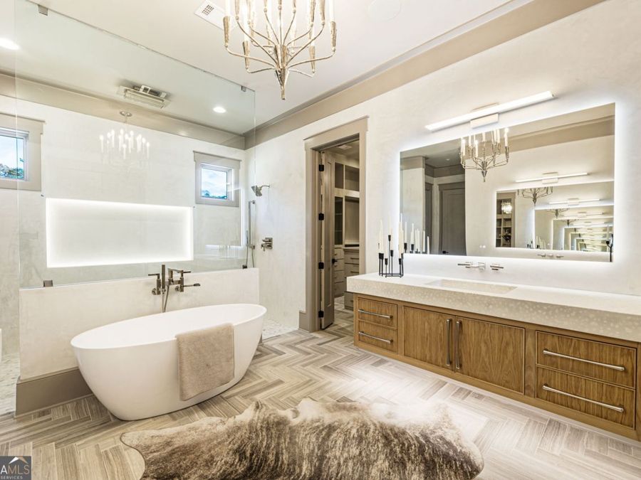 Property Image 106