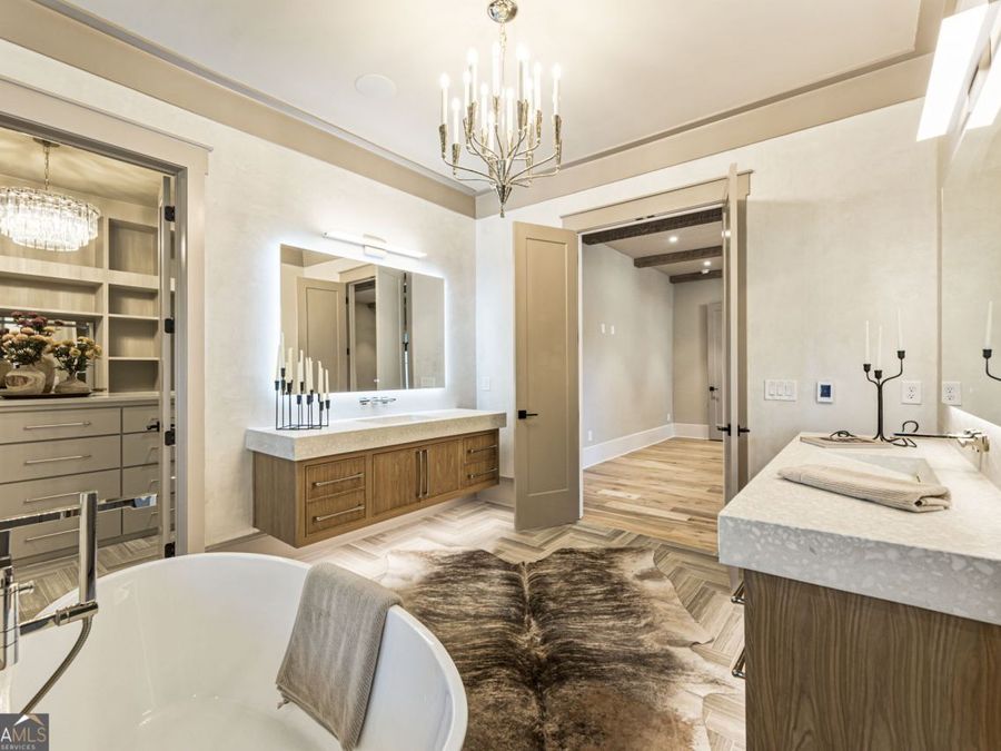 Property Image 109