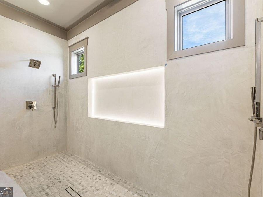 Property Image 110