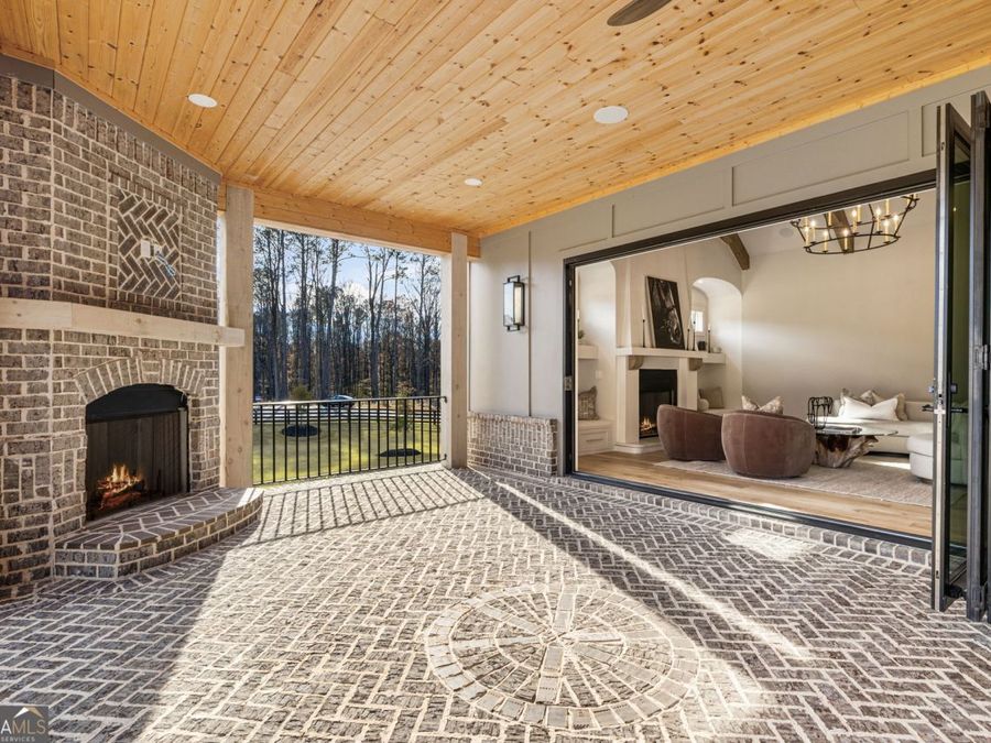 Property Image 61