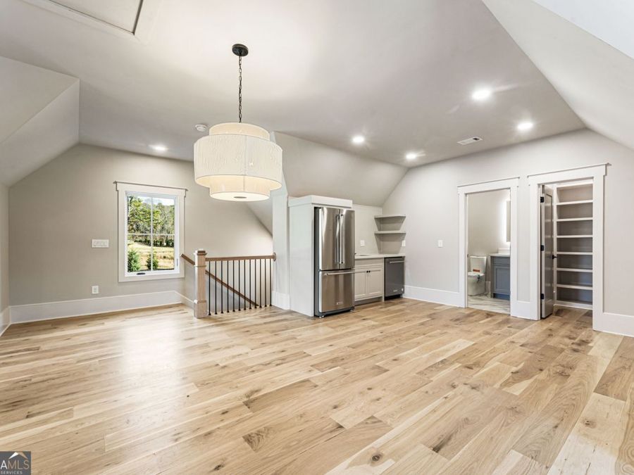 Property Image 93