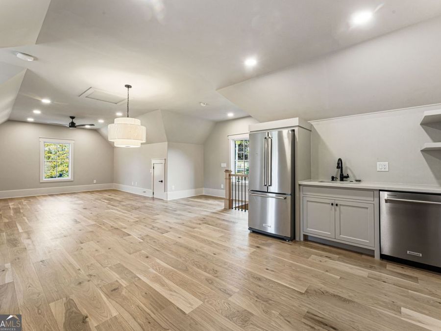 Property Image 96