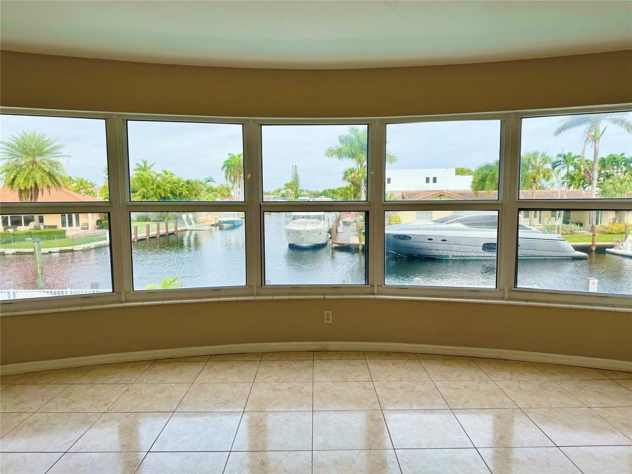 3111 NE 51st Street, Unit 201c, Fort Lauderdale, FL 33308 Photo