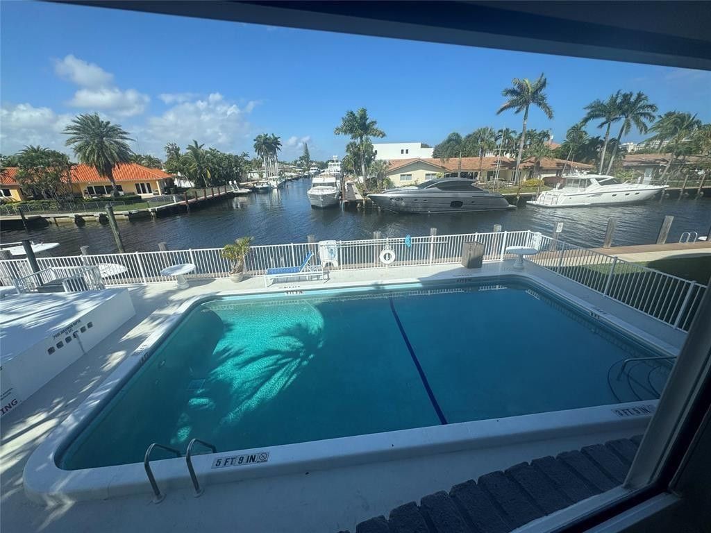 3111 NE 51st Street, Unit 201C, Fort Lauderdale, FL 33308 Photo