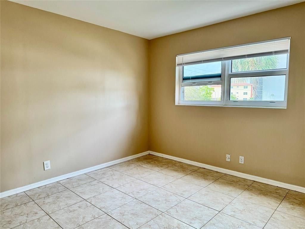 3111 NE 51st Street, Unit 201C, Fort Lauderdale, FL 33308 Photo