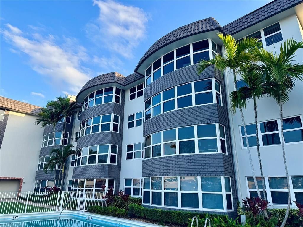3111 NE 51st Street, Unit 201C, Fort Lauderdale, FL 33308 Photo