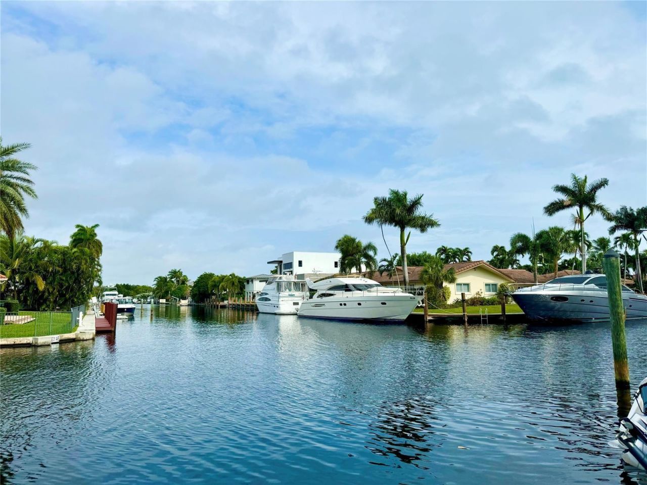 3111 NE 51st Street, Unit 201C, Fort Lauderdale, FL 33308 Photo