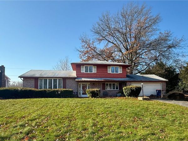 223 Mascot Drive, Rochester, NY 14626