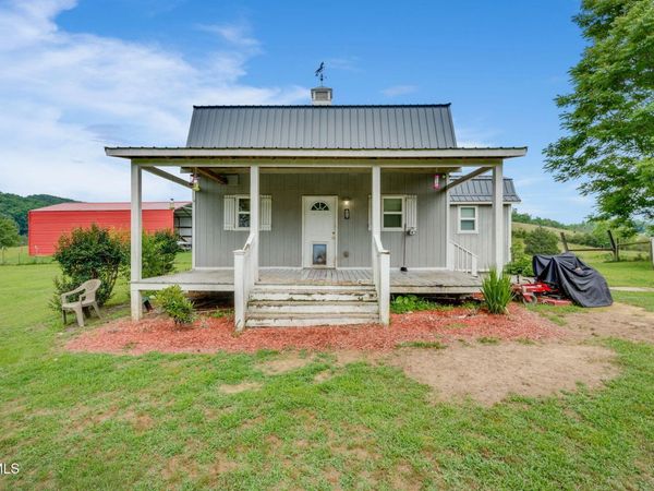 935 Adams Lane, Mooresburg, TN 37811
