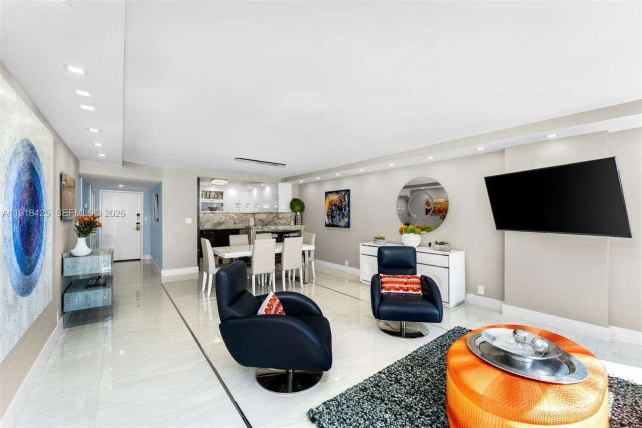5225 Collins Ave, Unit 603, Miami Beach, FL 33140 Photo