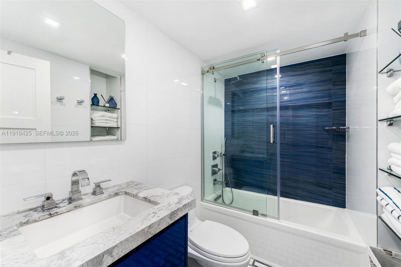 5225 Collins Ave, Unit 603, Miami Beach, FL 33140 Photo