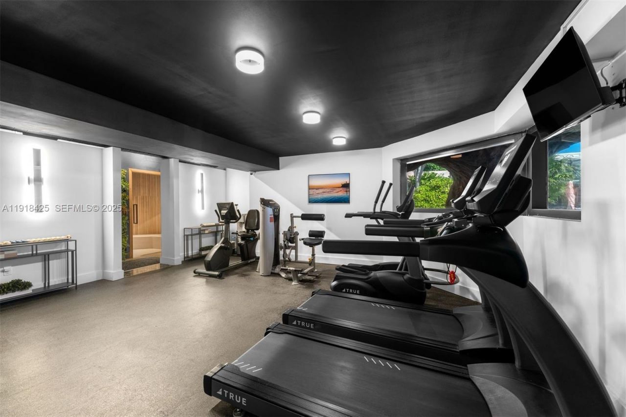 5225 Collins Ave, Unit 603, Miami Beach, FL 33140 Photo